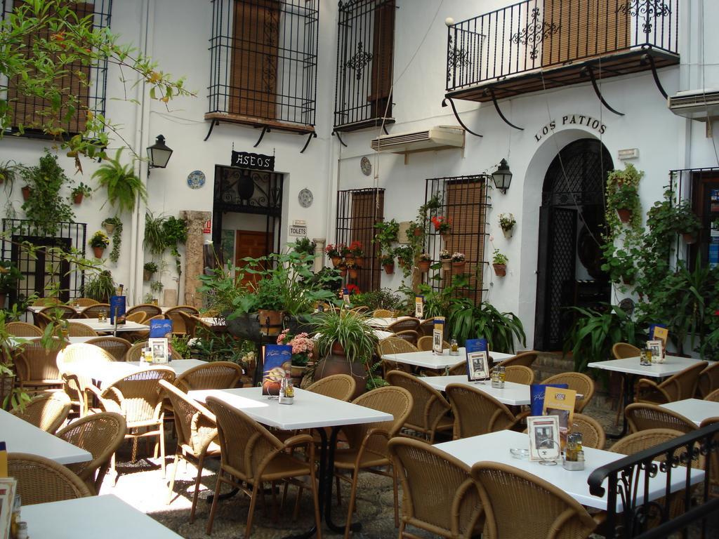 Los Patios Kordoba Bagian luar foto